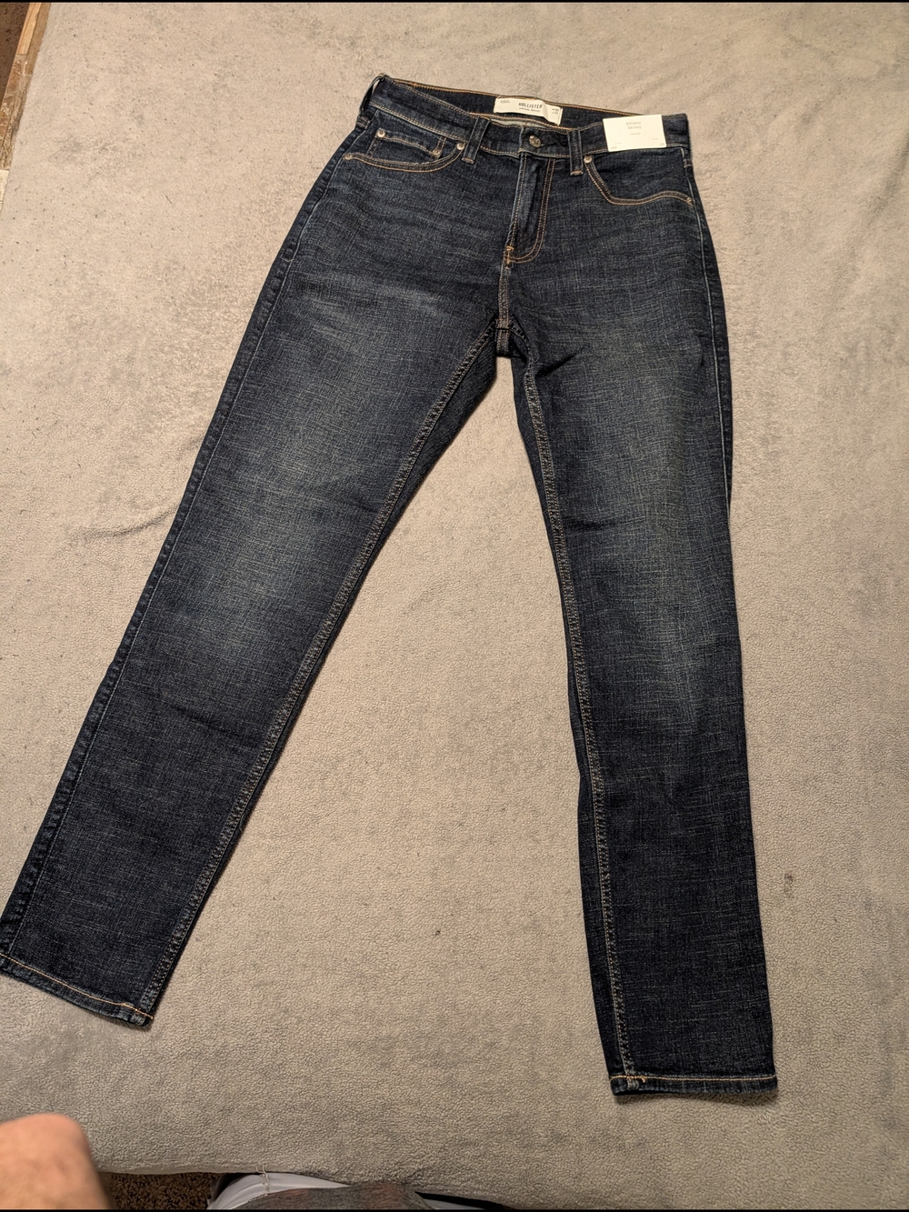 Hollister Men's Skinny Jeans - Dark Wash Indigo